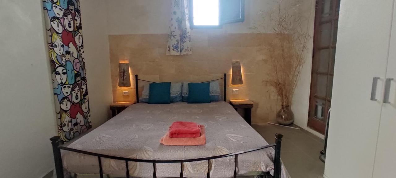 Sweet Old House * Marsala